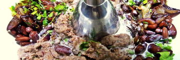 фасолевый паштет на томатных крекерах