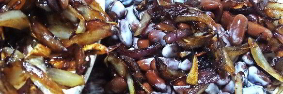 фасолевый паштет на томатных крекерах