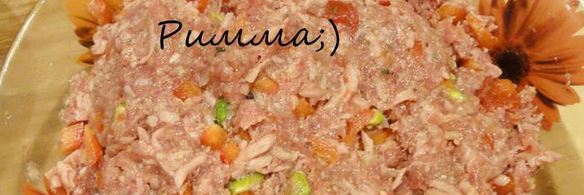 мясной паштет с вялеными томатами, перепелиными яйцами и фисташками