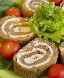 Нежный печеночный паштет с маслом