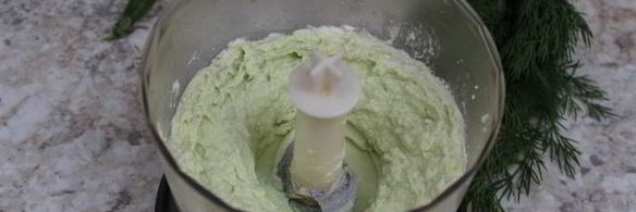 паштет из авокадо и творога