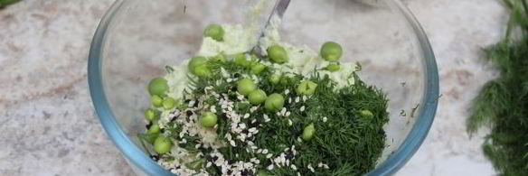 паштет из авокадо и творога