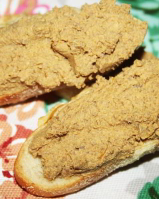 Паштет из говяжьей печени с овощами