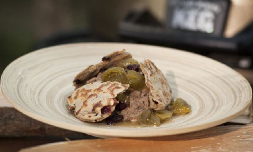 Рецепт паштета из индюшачьей печенки с вареньем из кислых томатов