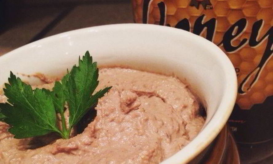 Рецепт паштета из куриной печени с бурбоном