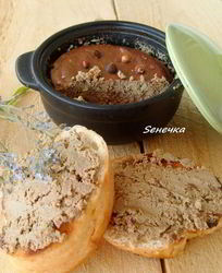 Паштет из куриной печенки и мартини