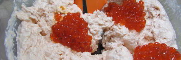 паштет из семги с красной икрой и белым вином