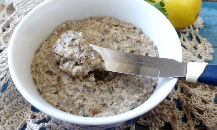 Рецепт паштета из шампиньонов и моцареллы