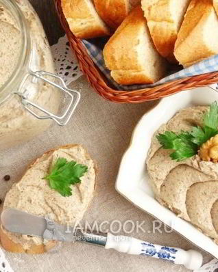 Паштет из шампиньонов с грецкими орехами