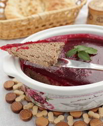 Паштет из утиной печени с клюквенным желе