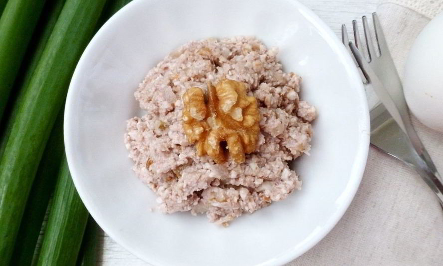 Рецепт паштета из вареных яиц и орехов