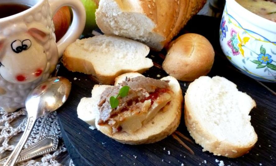 Рецепт печеночного паштета с орехами кешью и мармеладом из перца