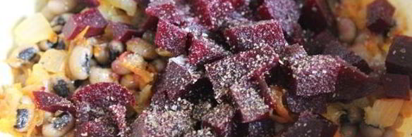 постный фасолевый паштет со свеклой