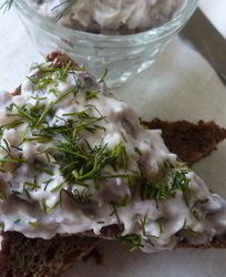 Селедочный паштет с творожным сыром