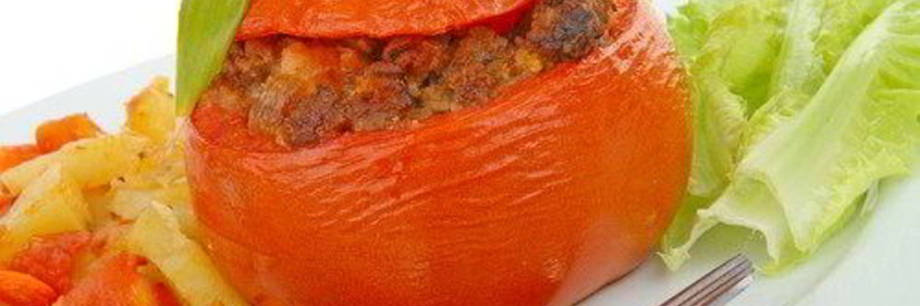 Печеные помидоры с печенью индейки и розмарином