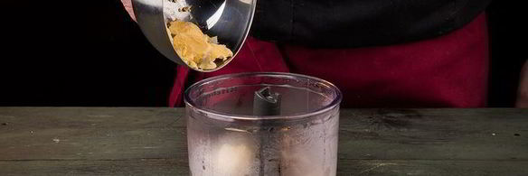 праздничная закуска с красной икрой