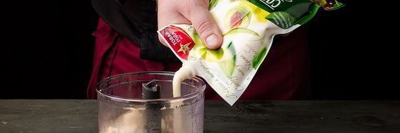 праздничная закуска с красной икрой