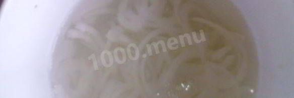 чикен ролл с капустой и огурцами