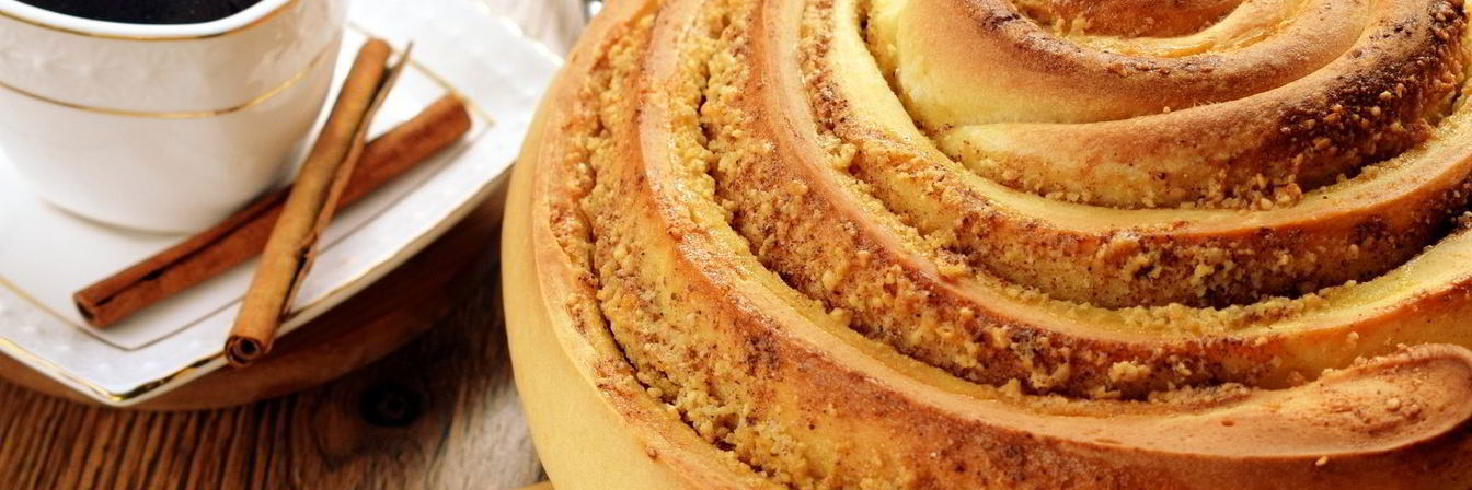 Гигантский коричный ролл