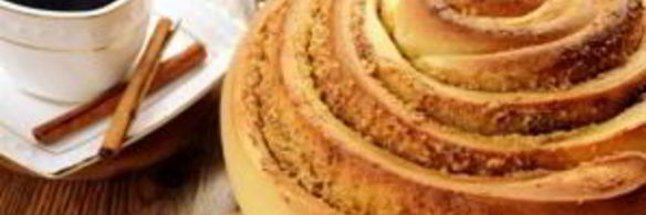 гигантский коричный ролл