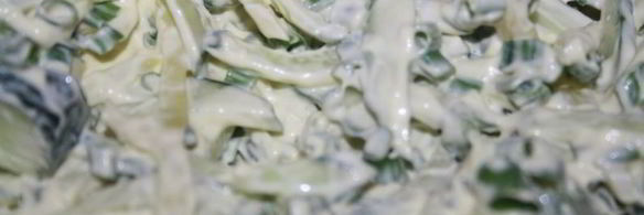 гриль-роллы с острыми колбасками джинга-джинга