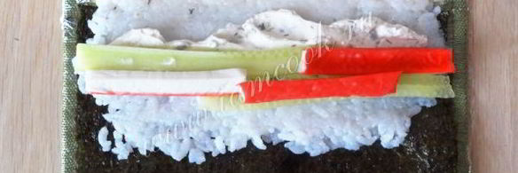 роллы с крабовыми палочками