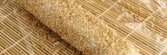 роллы с кунжутом