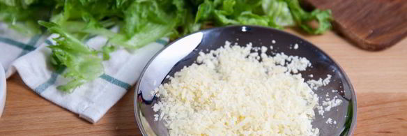 роллы с куриной грудкой и салатом