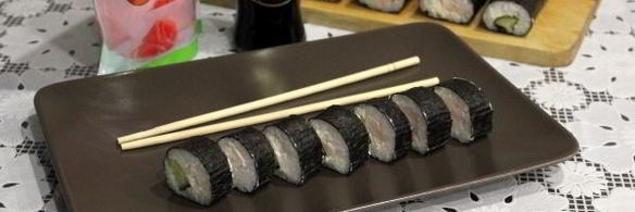 роллы с курицей