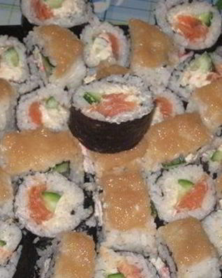 Роллы с нежным творожным сыром