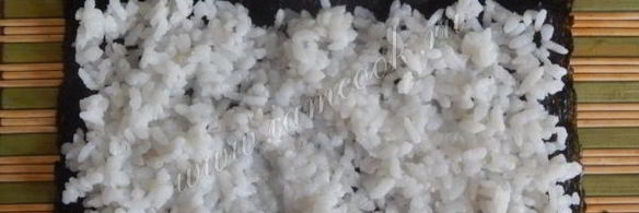 роллы с семгой и огурцом