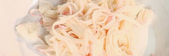 спринг-роллы с крабовыми палочками