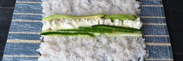 запеченные роллы с курицей