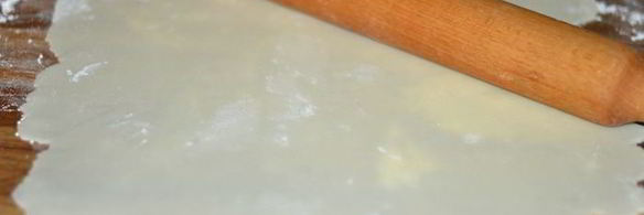 бисквитно-карамельный рулет радуга самоцветов