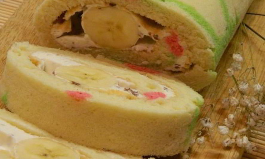 Рецепт бисквитного рулета с бананами