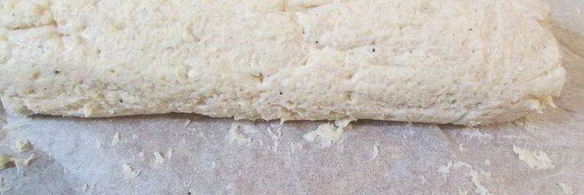 куриный рулет с рикоттой и беконом