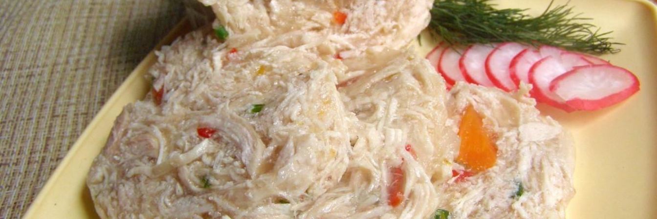 Куриный рулет в бутылке