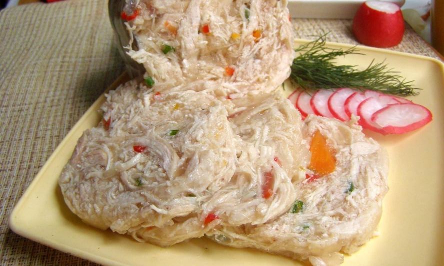 Рецепт куриного рулета в бутылке