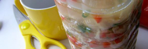 куриный рулет в бутылке