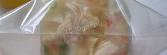 куриный рулет в бутылке