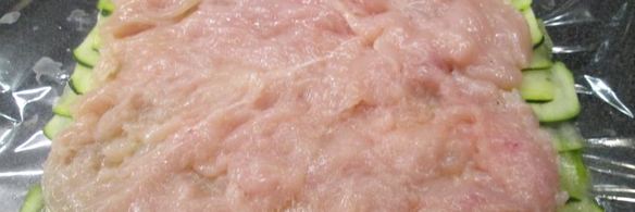 куриный рулет в цукини