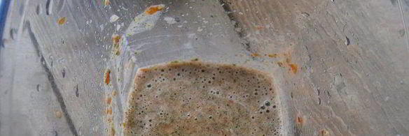 куриный рулетик с мятой и томатно-мятным соусом