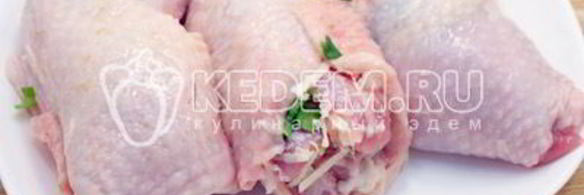 куриные рулетики с черемшой и сыром