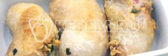 куриные рулетики с черемшой и сыром