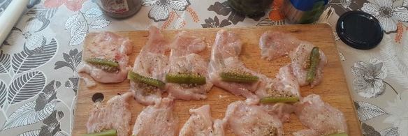 куриные рулетики в горчично-сливочном соусе