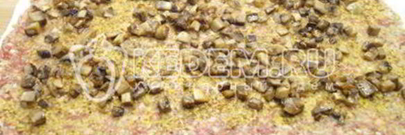 мясной рулет с грибами и сыром новогодний