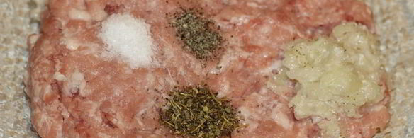 мясной рулет с клюквой