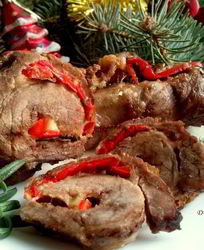 Новогодний рулет из говядины