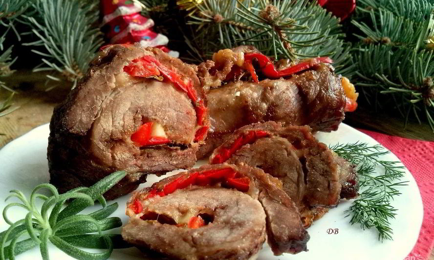 Рецепт новогоднего рулета из говядины