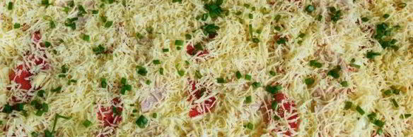 рулет из лаваша с колбасой и сыром